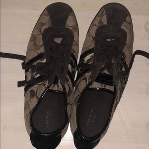 Coach shoes size 9.5